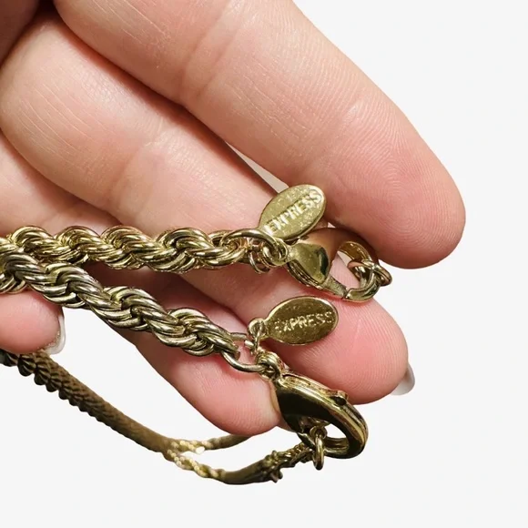 Express Gold Rope Chain Necklaces - Set of Two - Picture 8 of 9